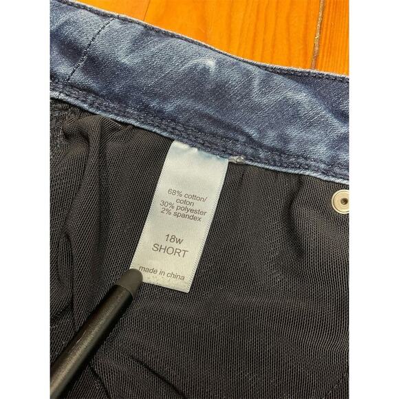 Maurices Womens Plus Size 18W Short High Rise Bootcut Jeans Blue Stretch - Picture 9 of 11